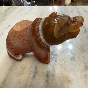 Hand-carved agate bear figurine